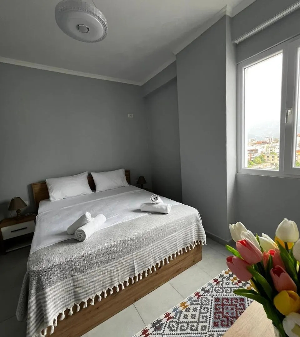 Night Star Apartment Tirana