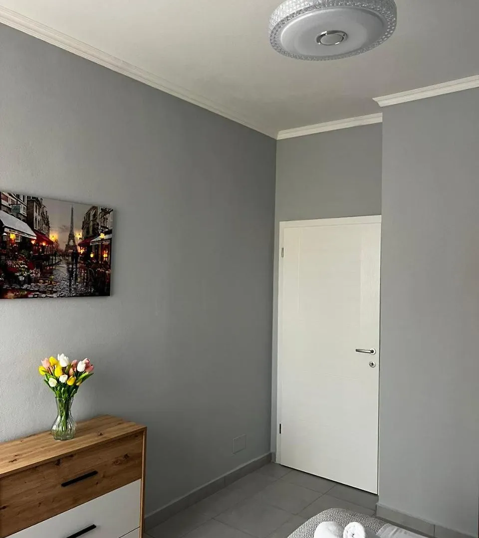 Night Star Apartment Tirana